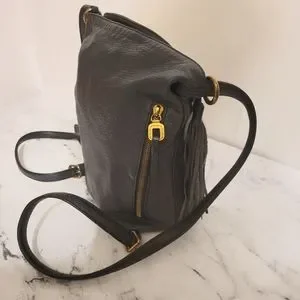HOBO | Bags | Hobo The Original Pebbled Smokey Grey  display picture 1